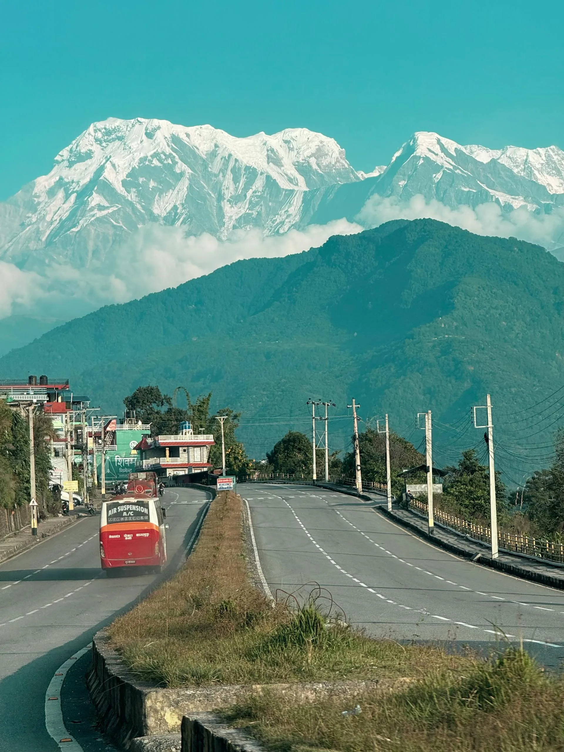 Mountain road himalayas