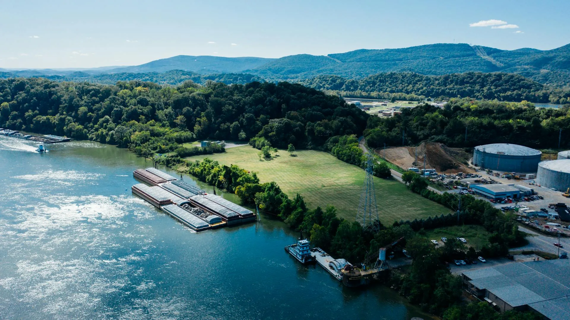River through spectacular green valley